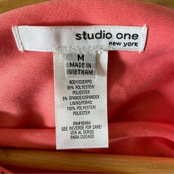 STUDIO One 3/4 Bell Sleeves Paisley Print Shift Crew Neck Midi Dress Size Medium - Picture 10 of 11